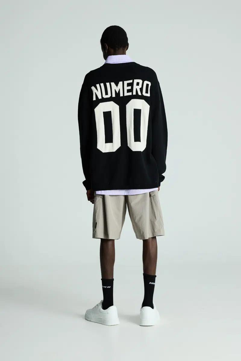 black track knitwear